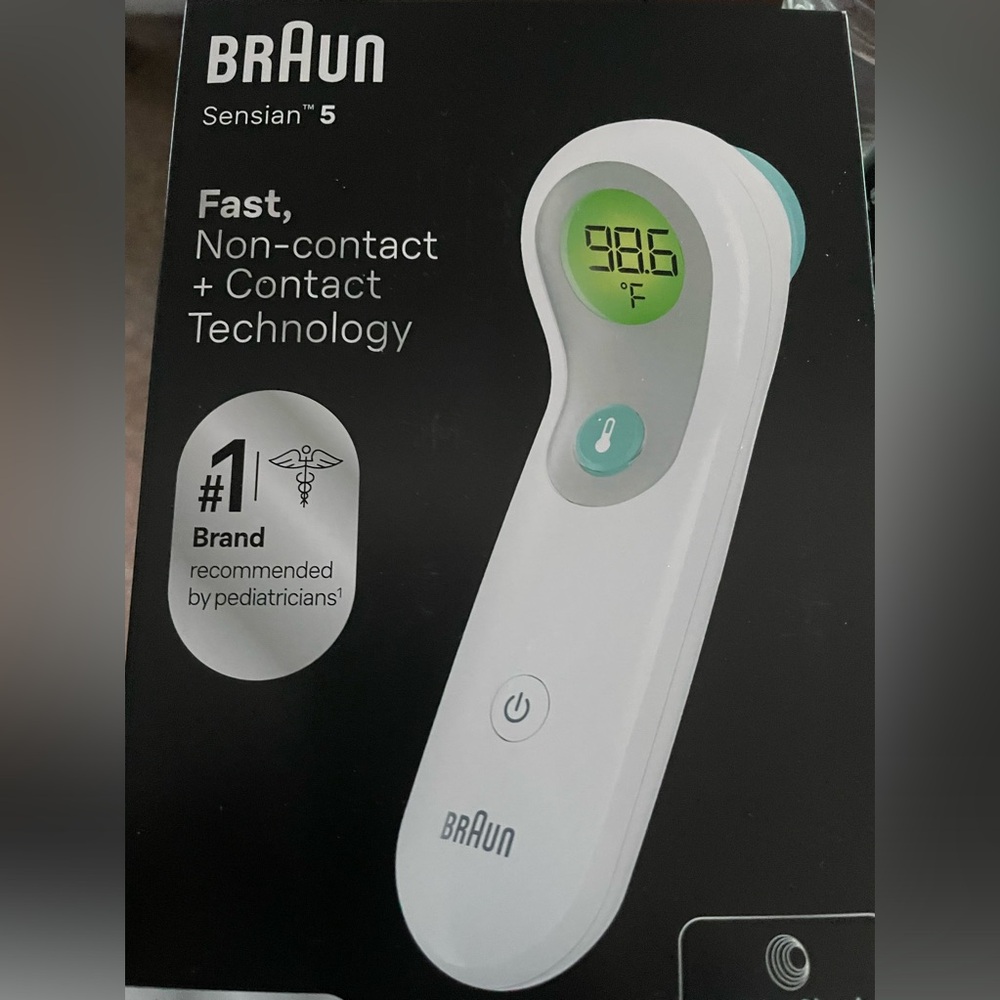 NWT Braun Sensian Non contact 5 thermometer